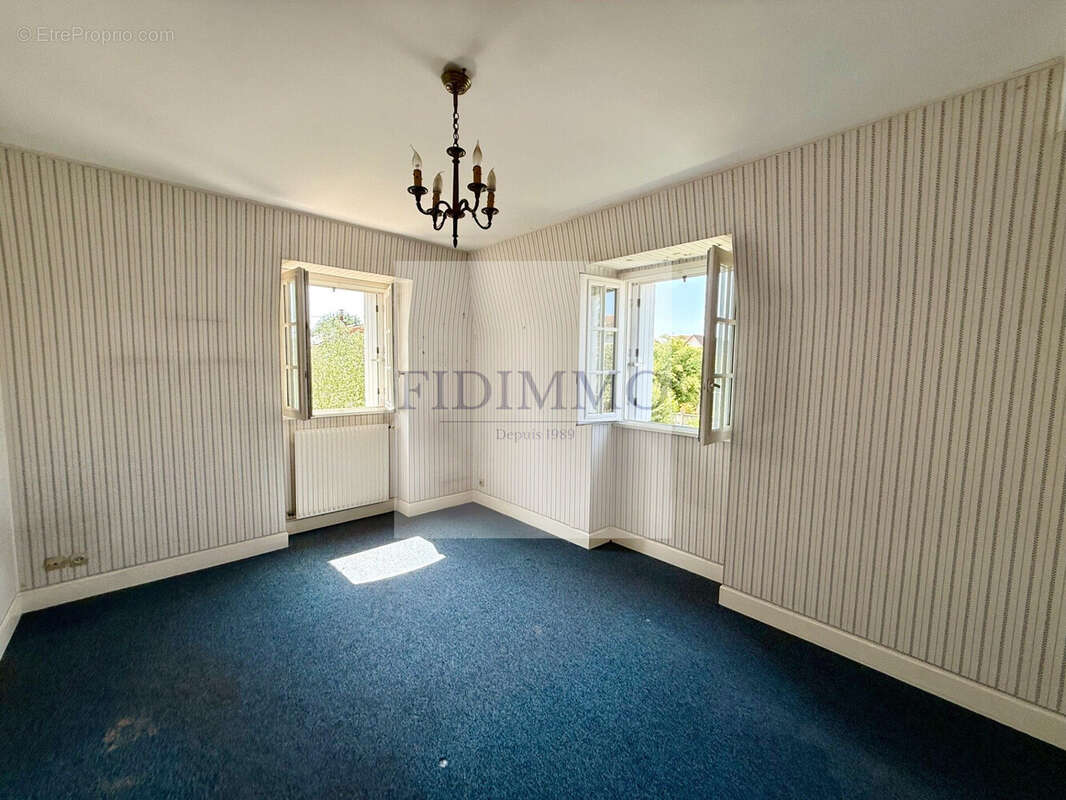 Maison à ORMESSON-SUR-MARNE