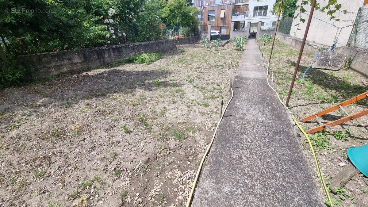 Maison à NOISY-LE-GRAND