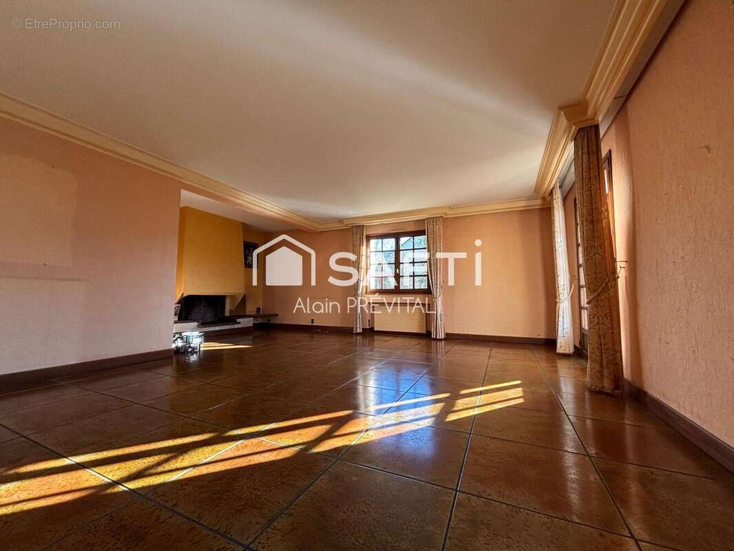 Photo 3 - Maison à OYONNAX