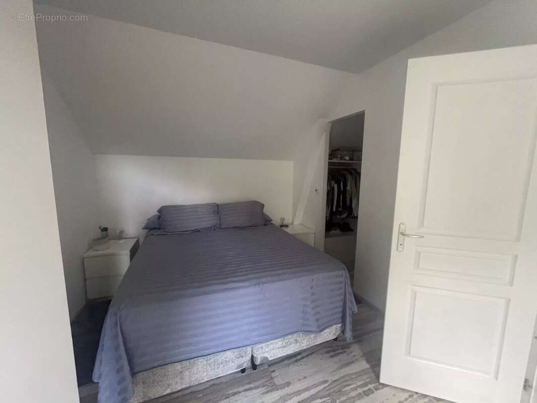 Maison à L'ETANG-LA-VILLE