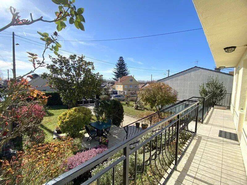 Maison à THORIGNY-SUR-MARNE