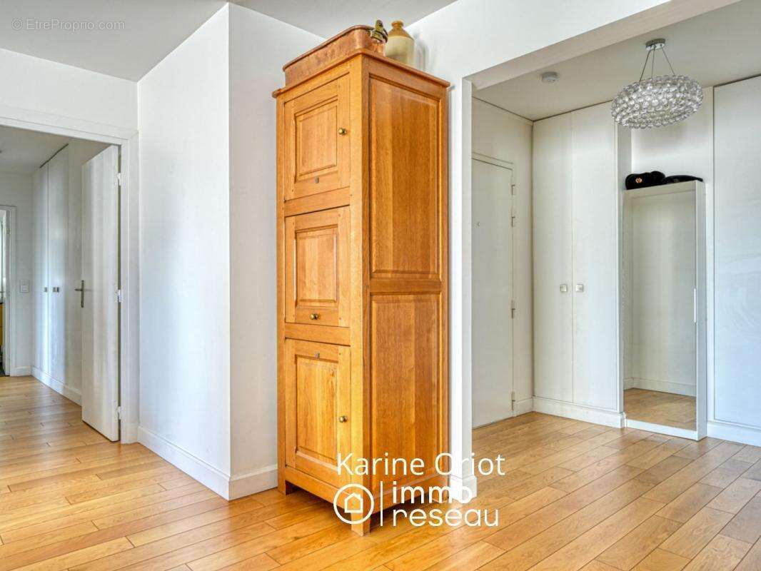 Appartement à PARIS-19E