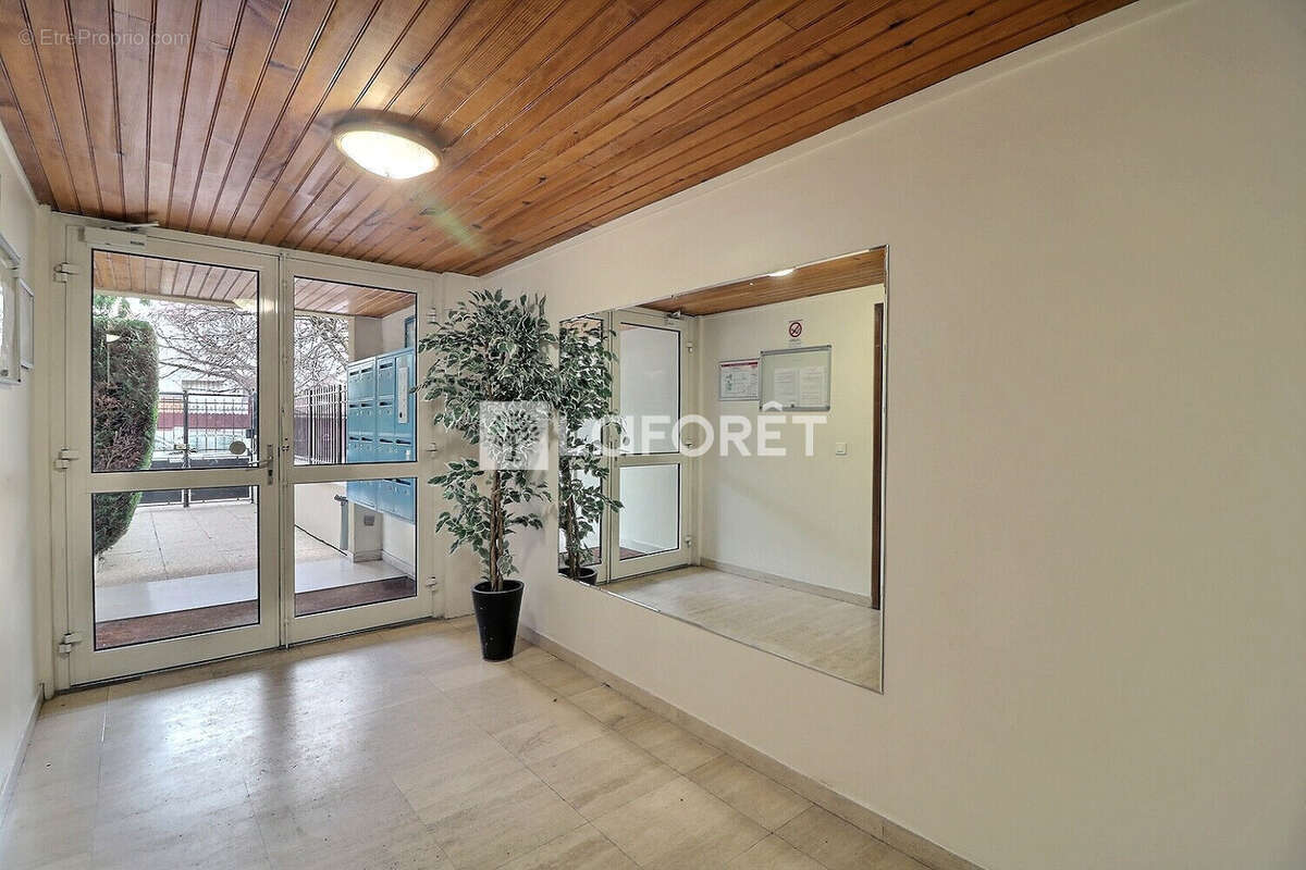 Appartement à RUEIL-MALMAISON