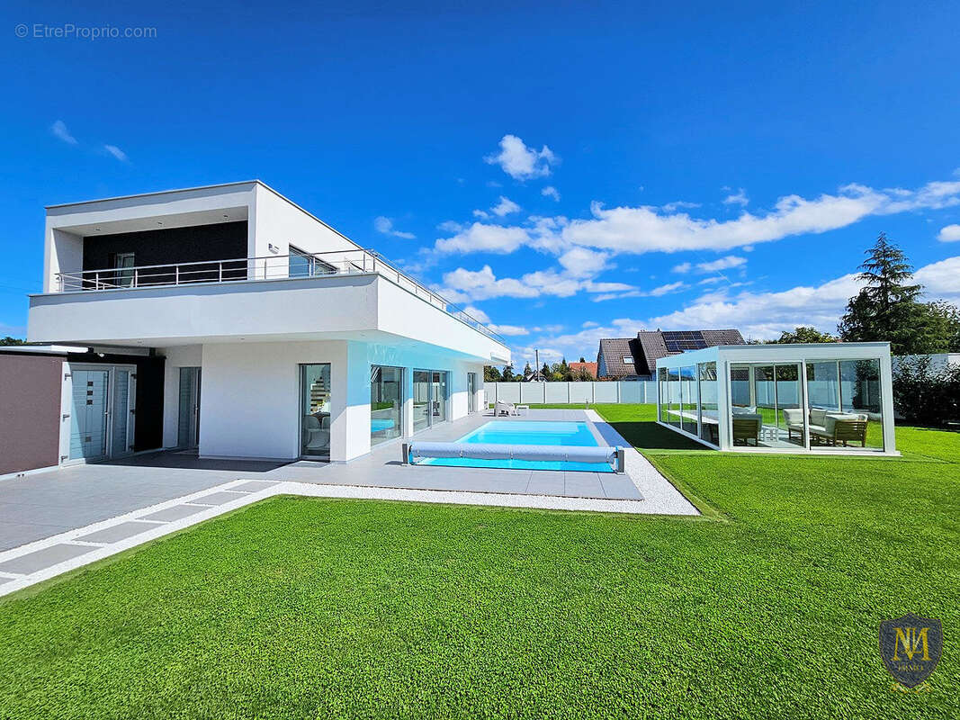 Attenschwiller au calme villa d'exception aux prestations haut de gamme de 260 m2 avec piscine - photo 22