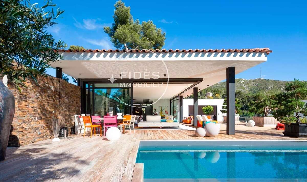 Maison à MARSEILLE-9E