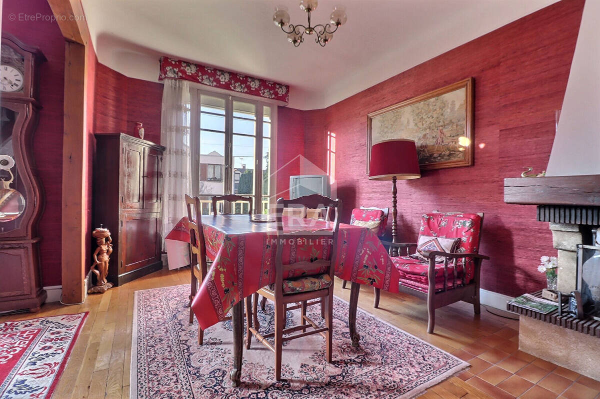 Maison à SAINT-LEU-LA-FORET