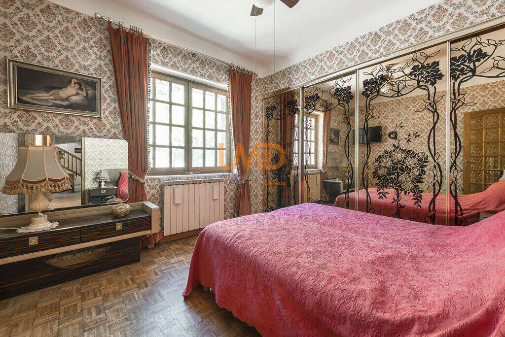 Maison à FLASSANS-SUR-ISSOLE