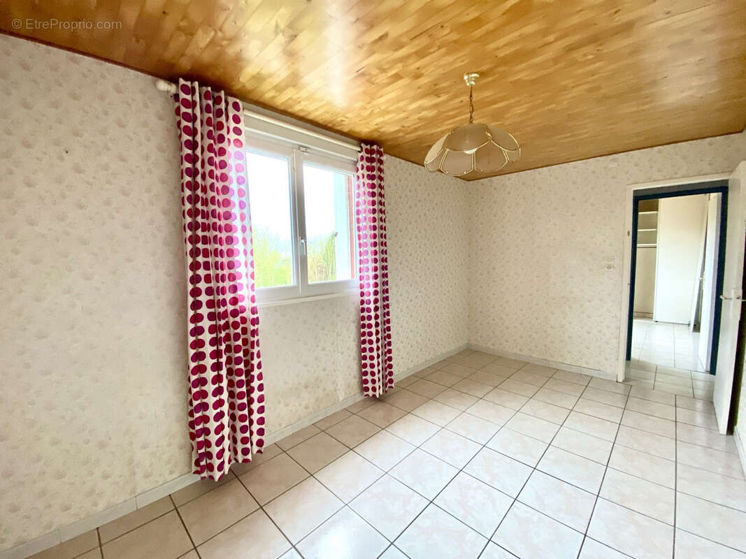 Appartement à ROUSIES