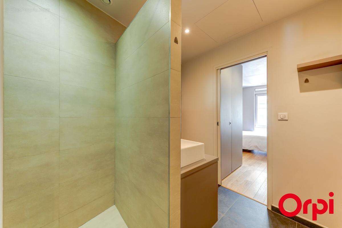 Appartement À Vendre - photo 15