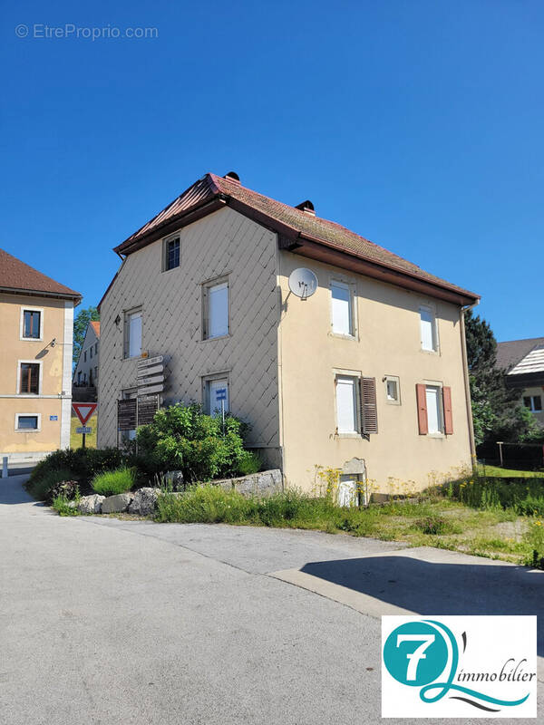 Maison à CHAUX-NEUVE