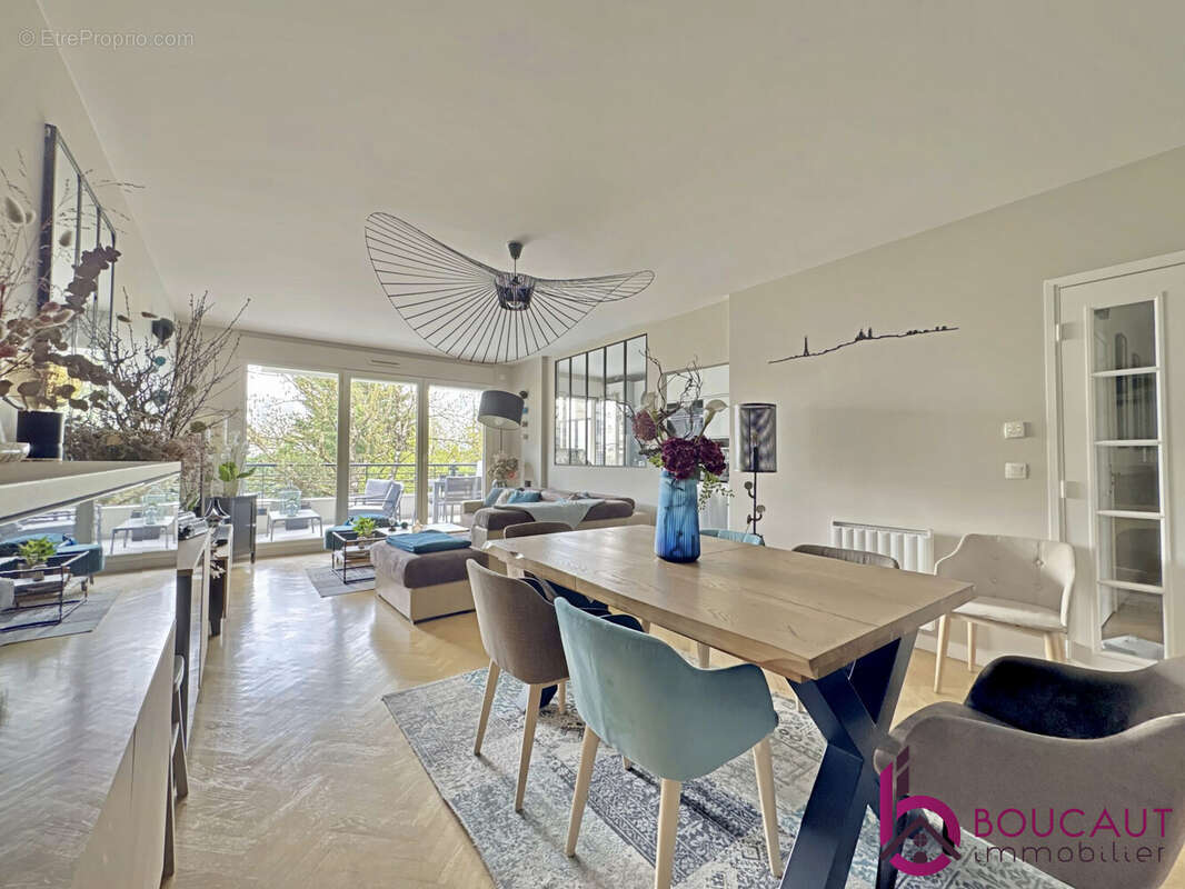 Appartement à LE PLESSIS-ROBINSON