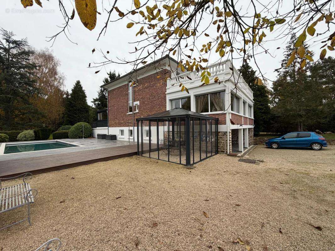 Maison à VILLIERS-SUR-MORIN