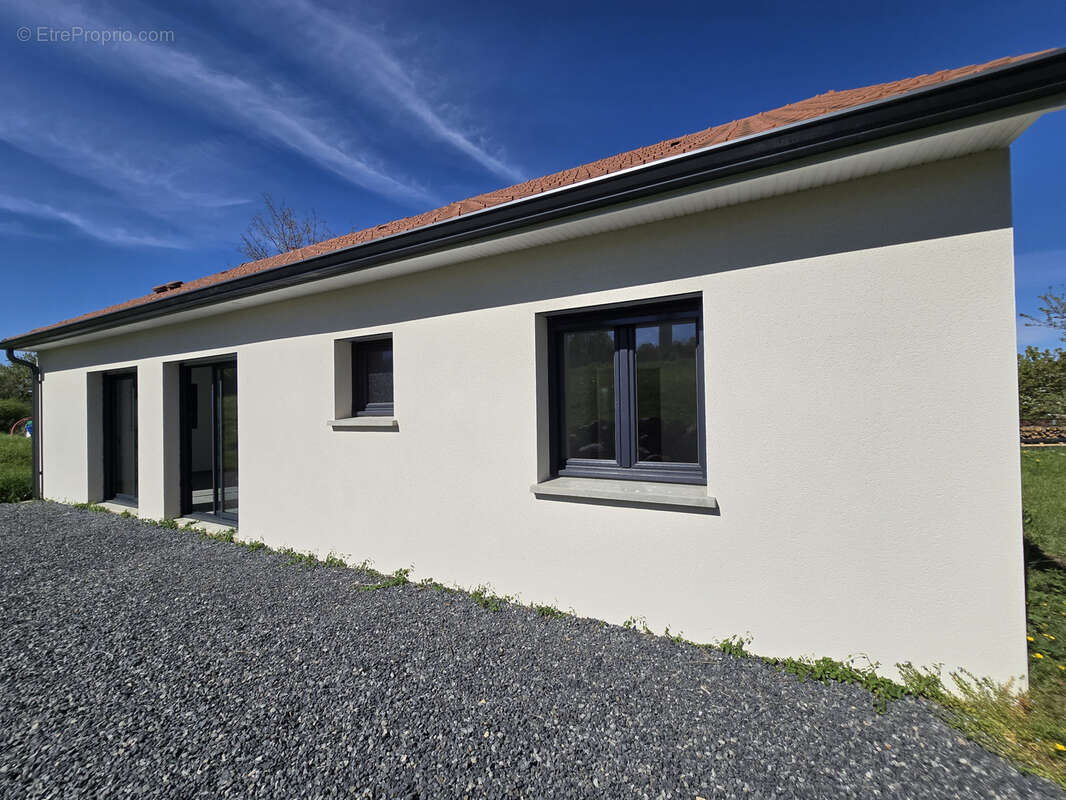 Maison à LE VERNET