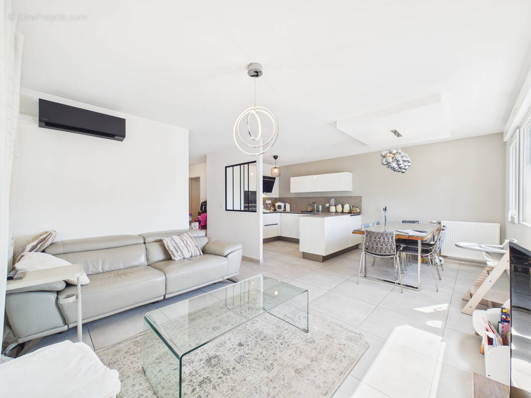 Appartement à LA RAVOIRE