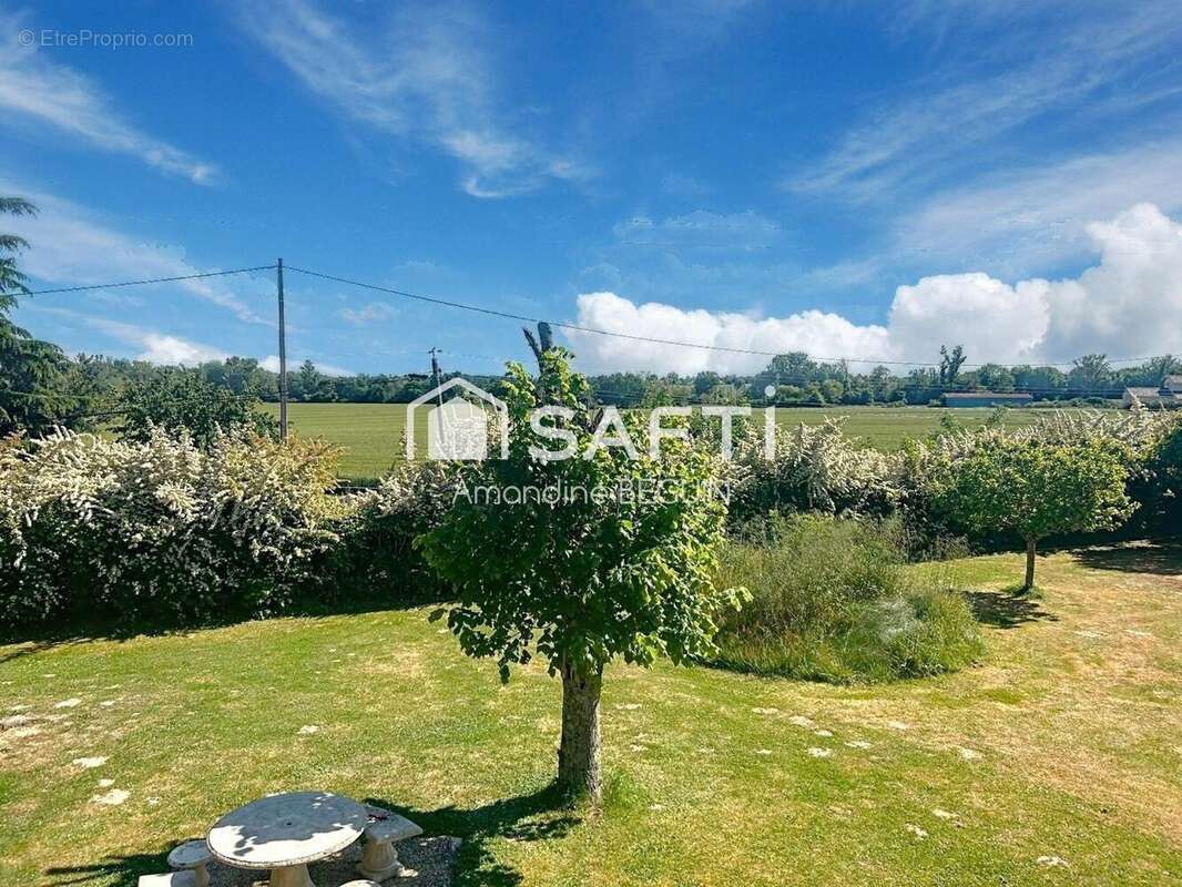 Photo 2 - Maison à LAUNAC