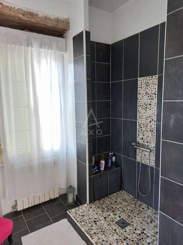 Maison à CASTELNAU-D'AUZAN