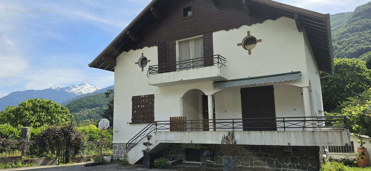 Maison à TOURS-EN-SAVOIE