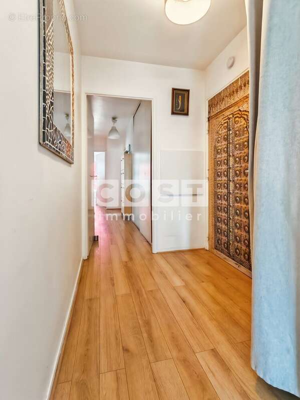 Appartement à GENNEVILLIERS