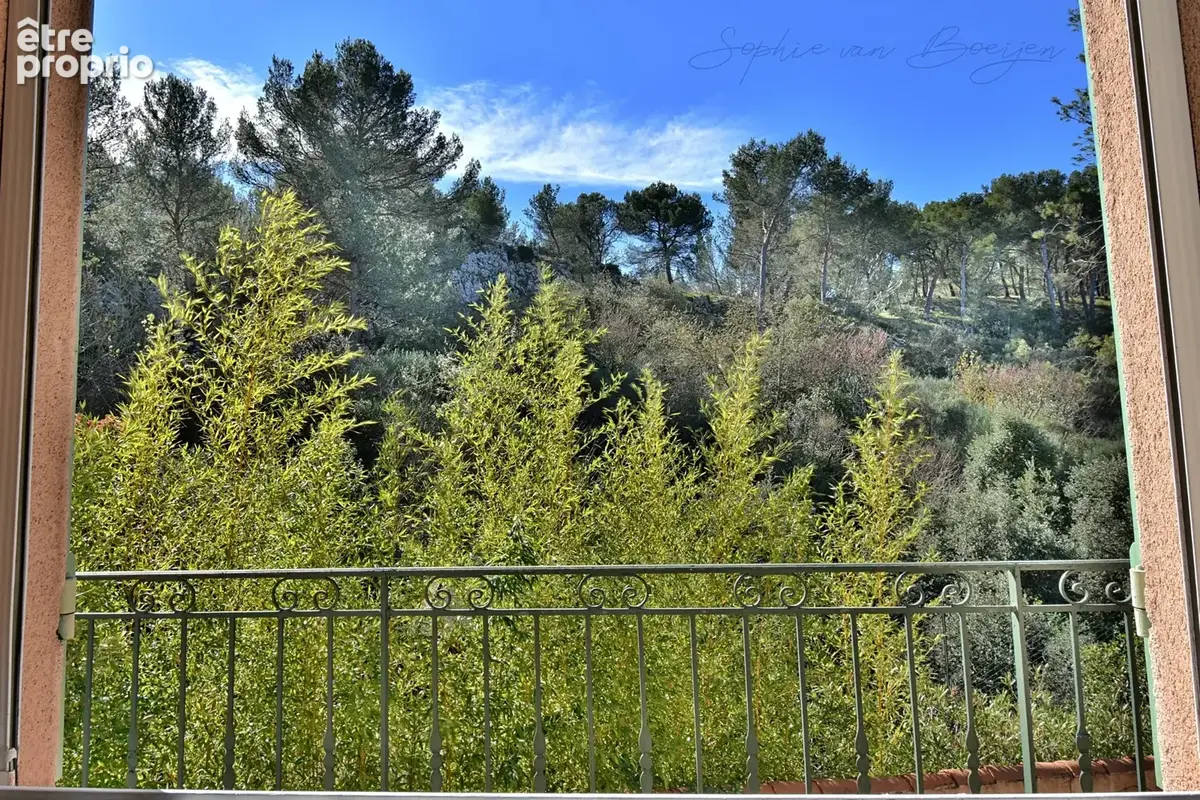 Maison à vendre à pied du village BOUC BEL AIR (13), vue nature, 160 m2, 5 chambres, piscine, jardin 500 m2, sous-sol - photo 13