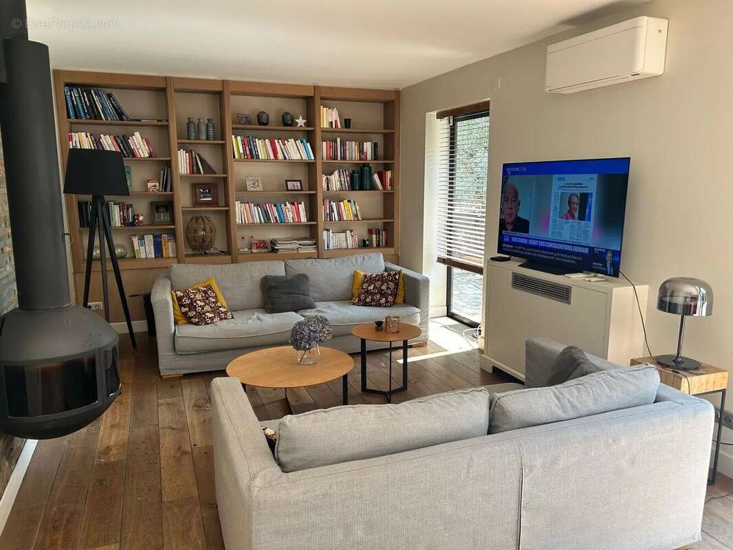 Maison à MONTMORENCY