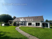 Maison à SAINT-PAER