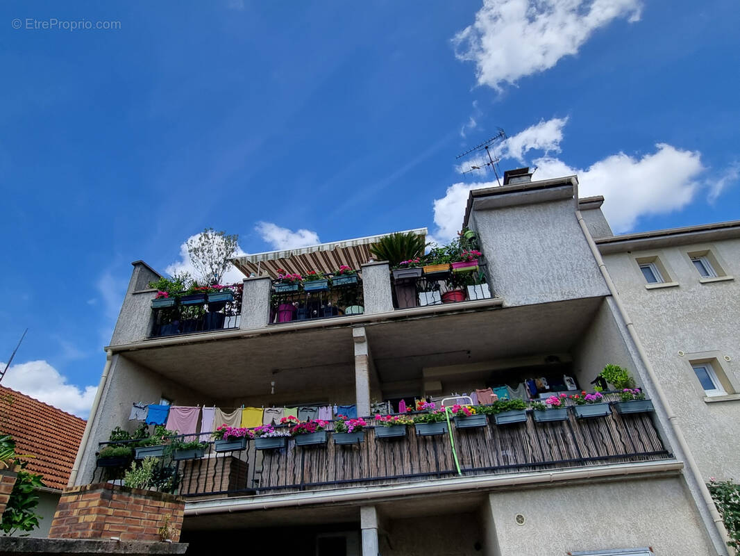Appartement à VIRY-CHATILLON