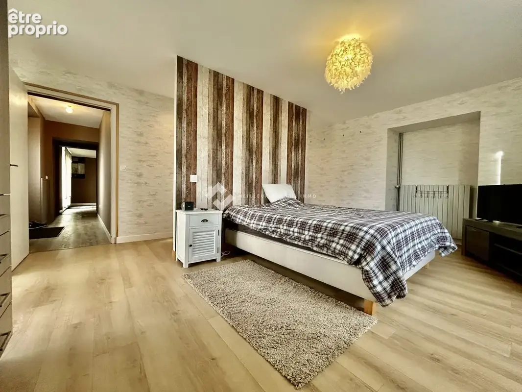 Maison 6 pièces 199 m² à vendre à Avanton (86170) - photo 4