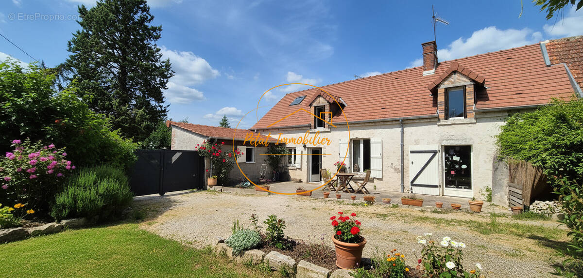 Maison à DRY