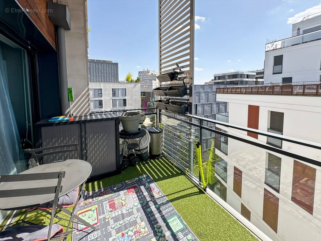 Appartement à COLOMBES