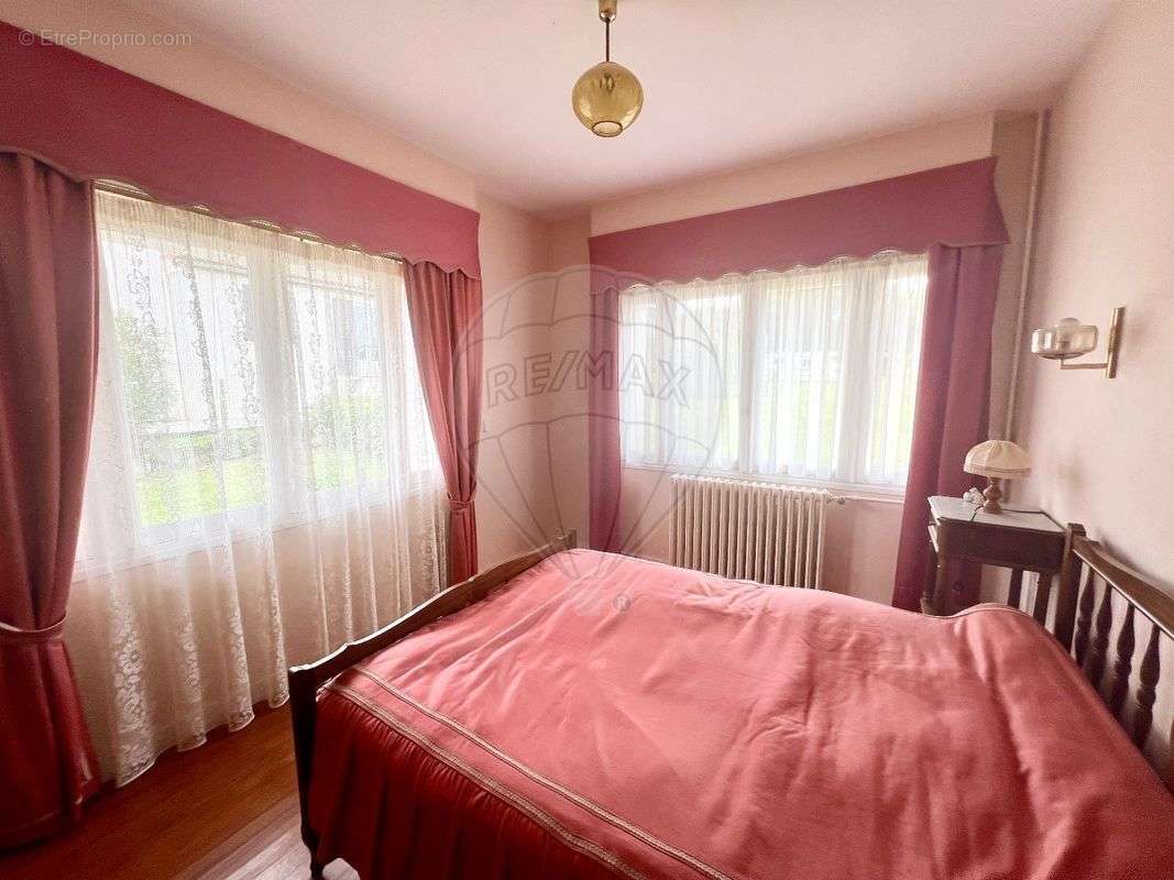 Maison à MESCHERS-SUR-GIRONDE