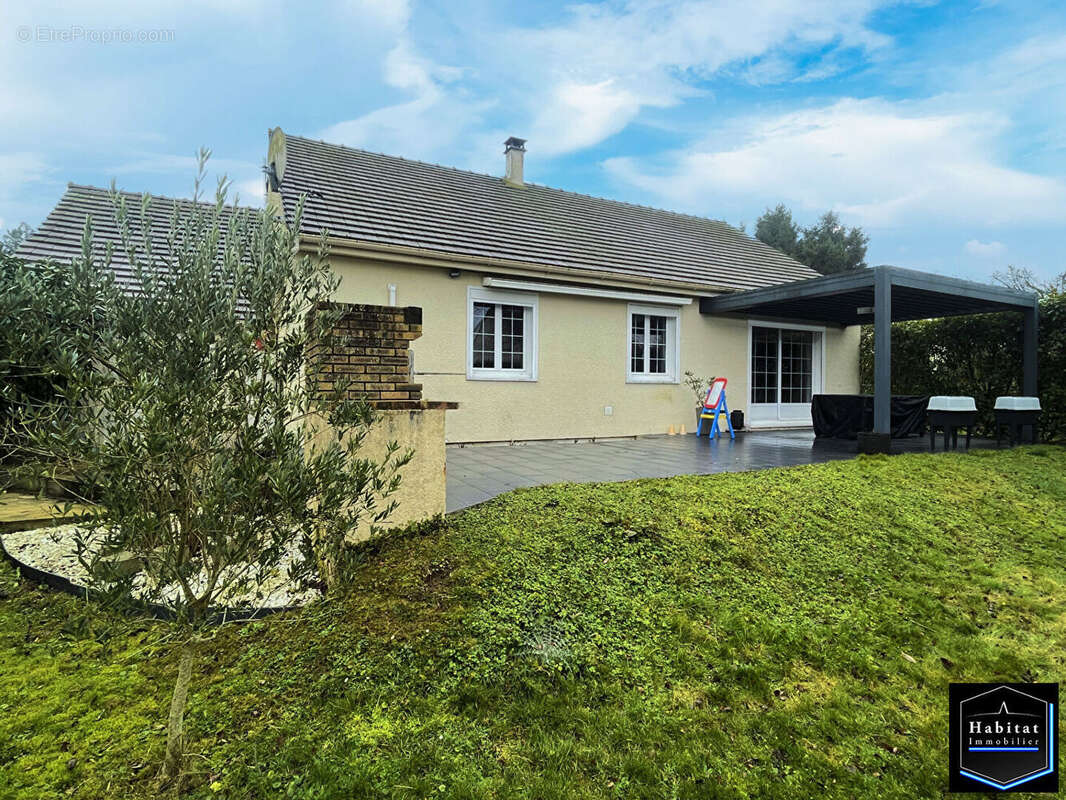 Maison à NANTEUIL-LE-HAUDOUIN