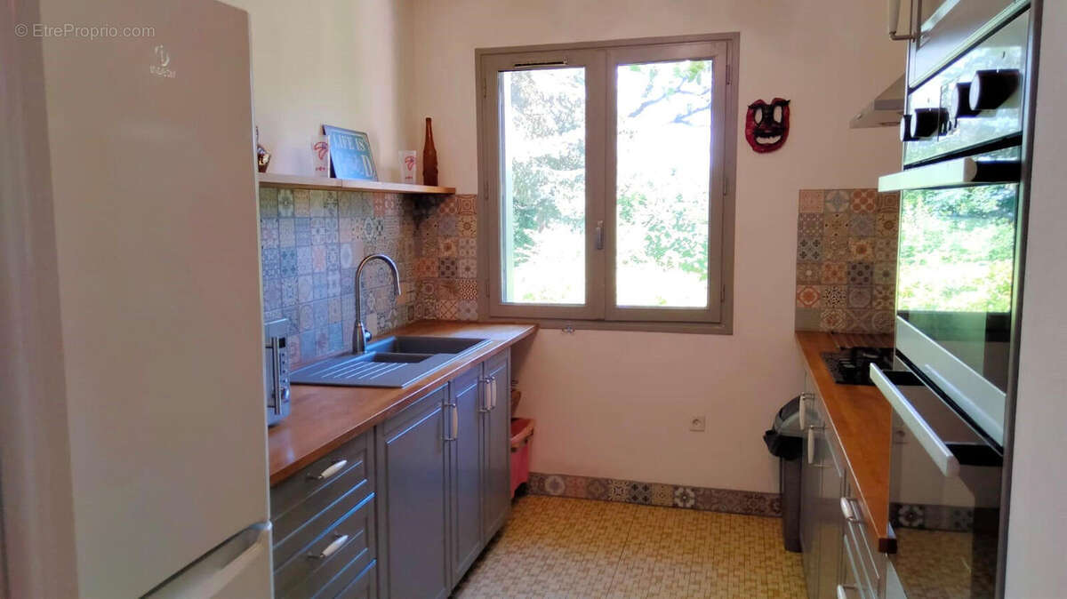 CUISINE - Maison à PRESSAC