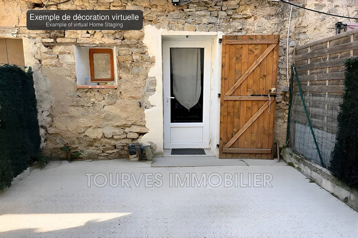 Appartement à TOURVES