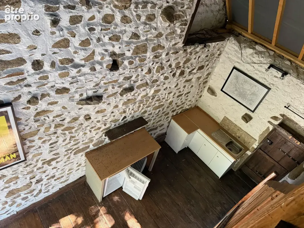 Auv 1193 : Maison au calme avec gîte, puits, beau terrain 5.340m2 - photo 10