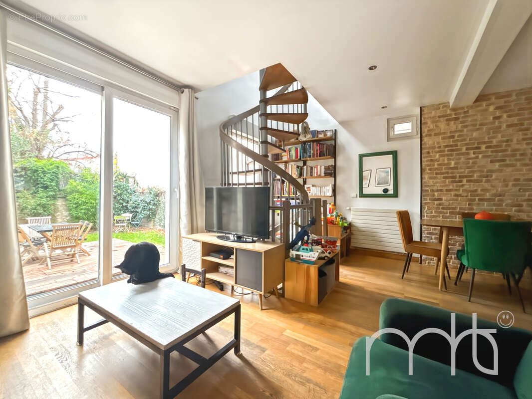 Maison à ASNIERES-SUR-SEINE