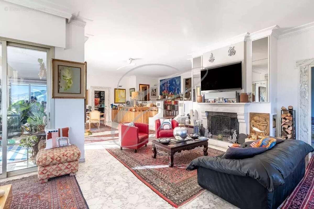 Maison à ROQUEBRUNE-CAP-MARTIN