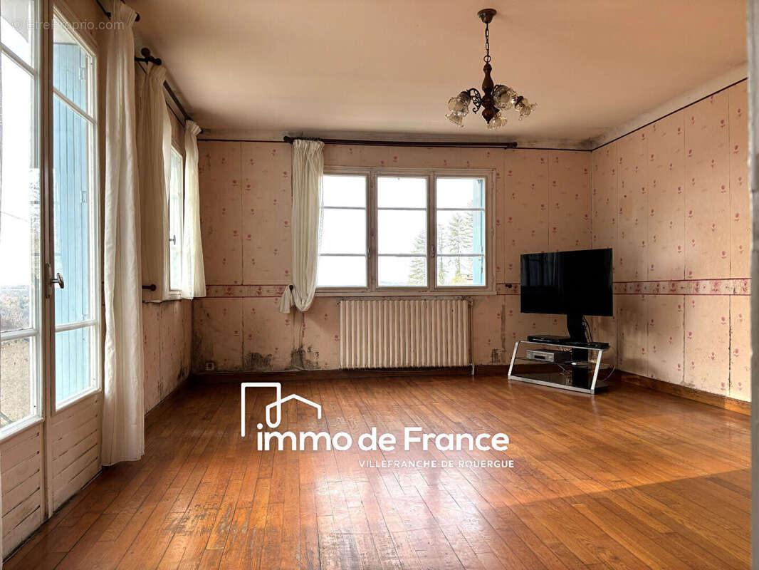 Maison à VILLEFRANCHE-DE-ROUERGUE