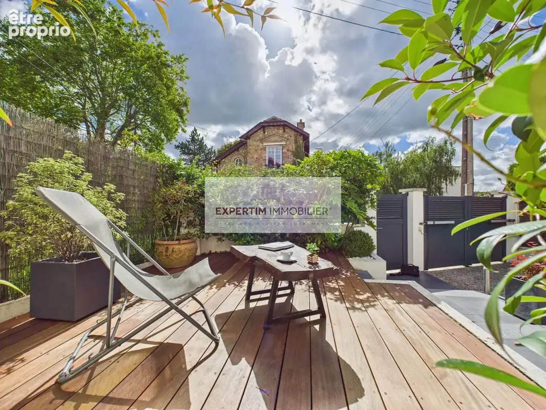 Maison à VIROFLAY