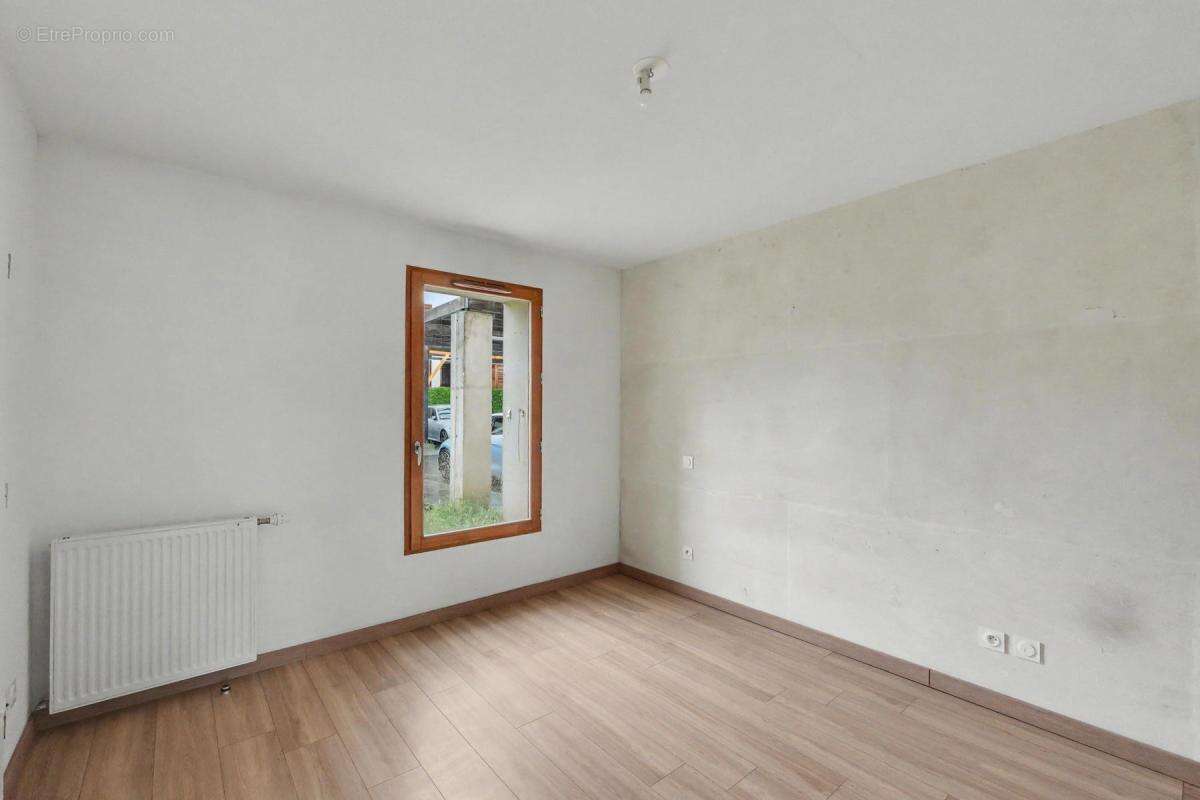 Appartement à CORNEBARRIEU