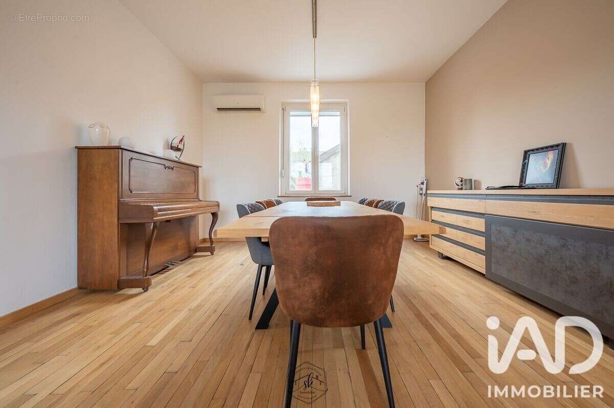 Photo 2 - Maison à HUSSIGNY-GODBRANGE