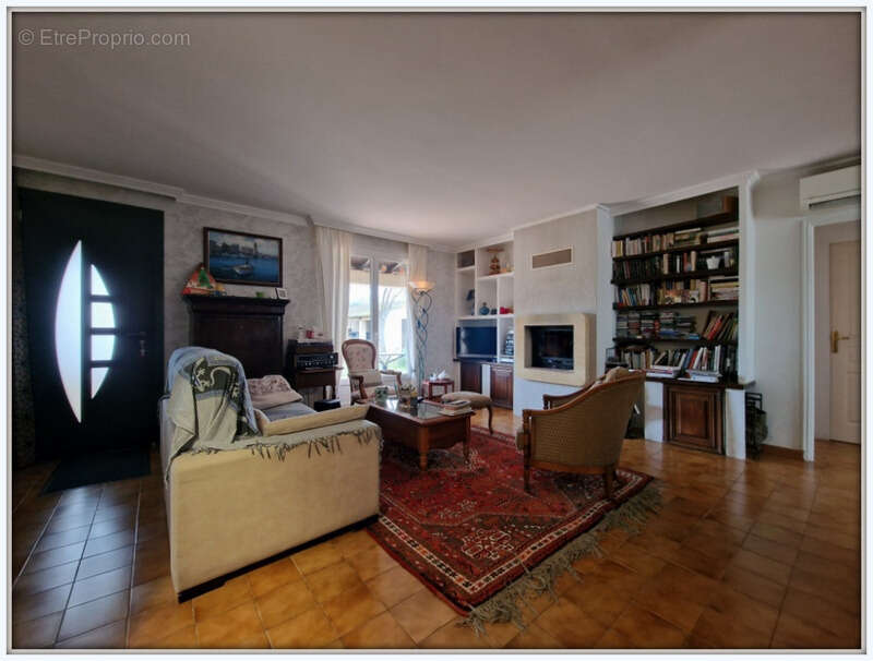 Maison à CUXAC-D&#039;AUDE