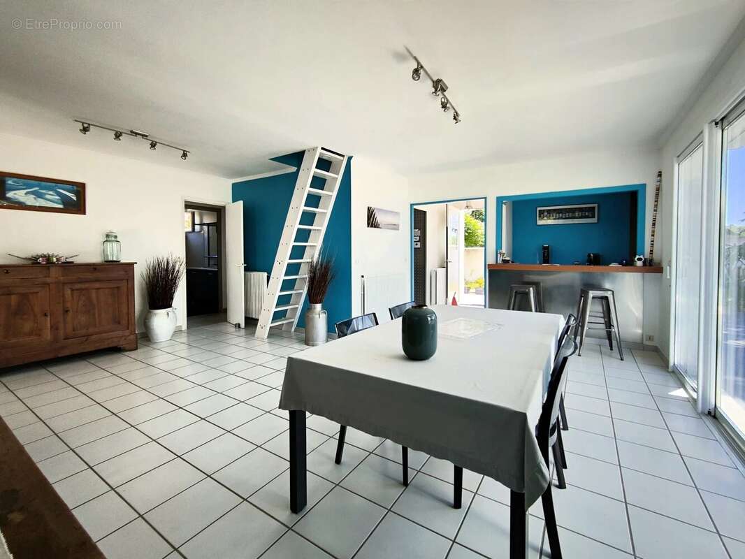 Maison à MARTILLAC