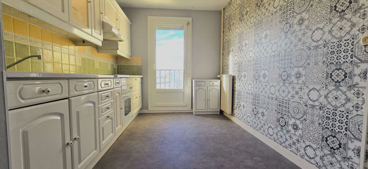 Appartement à COMPIEGNE