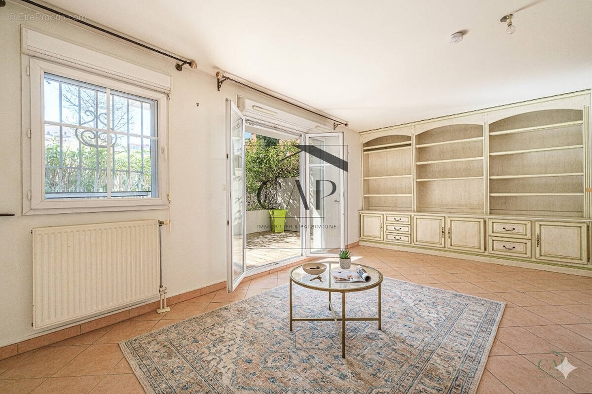 Appartement à AUBAGNE