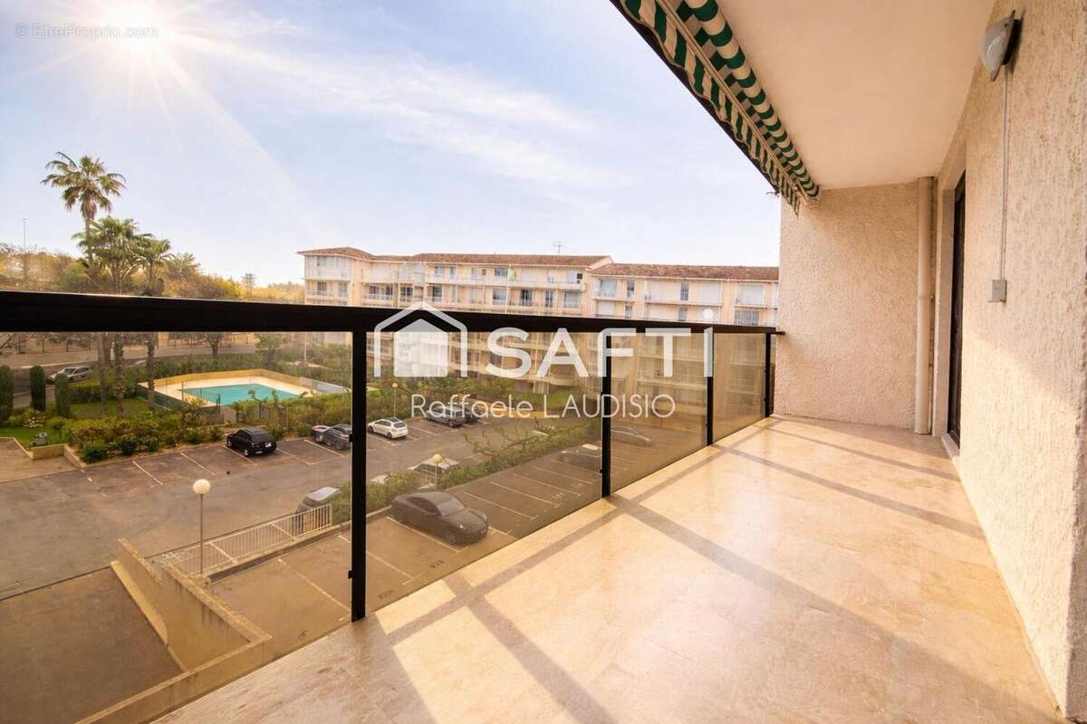 Photo 9 - Appartement à SAINT-RAPHAEL