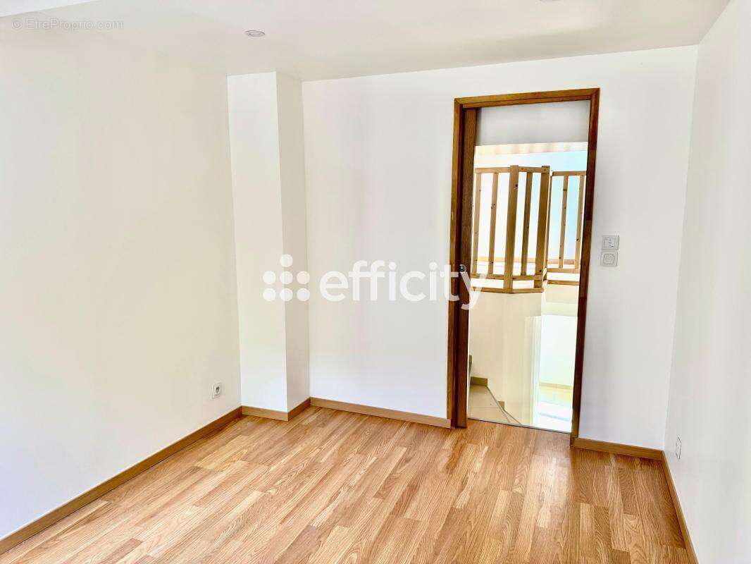 Maison 115 m² à Iverny  - photo 10