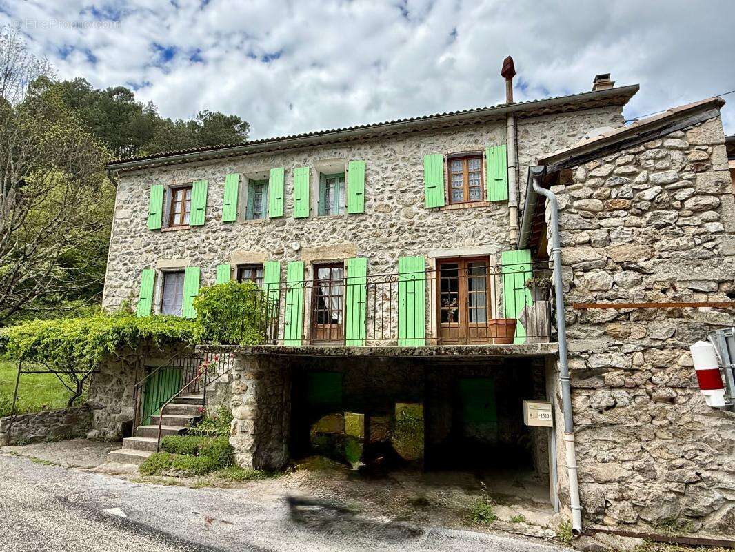 Maison à ROCLES
