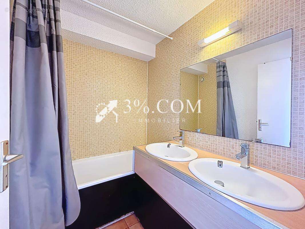 Appartement à GRUISSAN