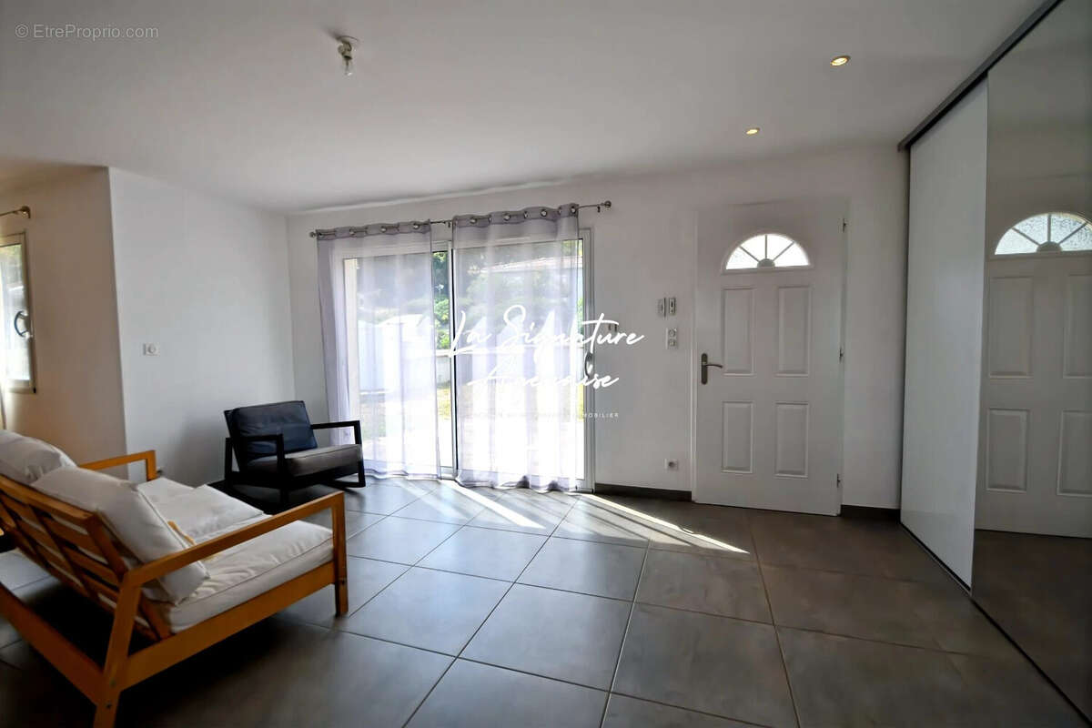Maison 115 m² à Pont-Du-Casse  - photo 4