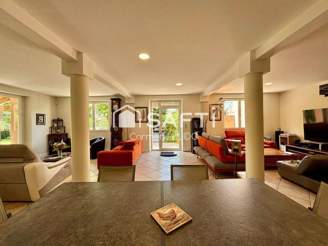 Photo 4 - Maison à SAINT-MAGNE-DE-CASTILLON